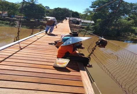 Bidang UPTD Lakukan Monitoring Jembatan Gantung Di Putussibau Utara