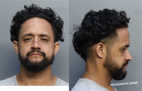 Perez William 09252022 Miami Dade County Mugshots Zone