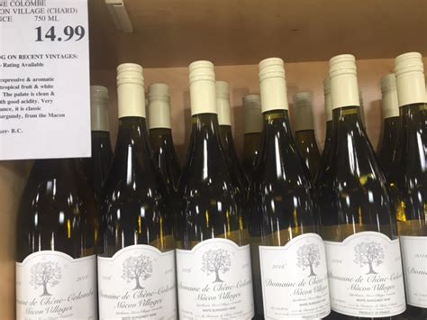 10 Costco White Wines To Look For Right Now