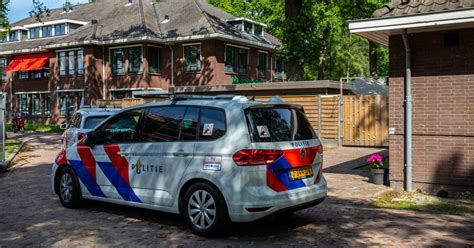 Bewoner Verdacht Van Poging Moord Of Doodslag Na Neersteken Twee