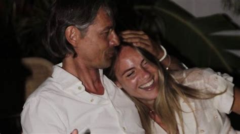 La Moglie Di Inzaghi Ho Pulito Il Lungomare Di Reggio Calabria Con