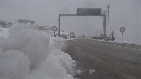 Neve Fecha Estradas No Maci O Central Da Serra Da Estrela