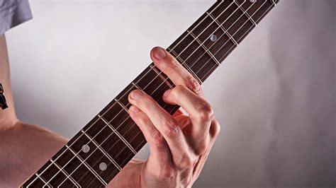 Barre Chords How To Play The Most Important Shapes Guitar World