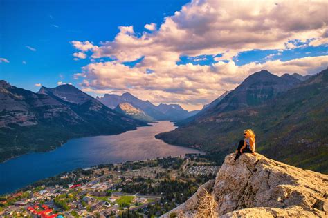 How To Hike Bears Hump In Waterton National Park