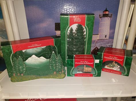 Lot # 153 Santa's Best "Christmas In Vermont" village accessories ...