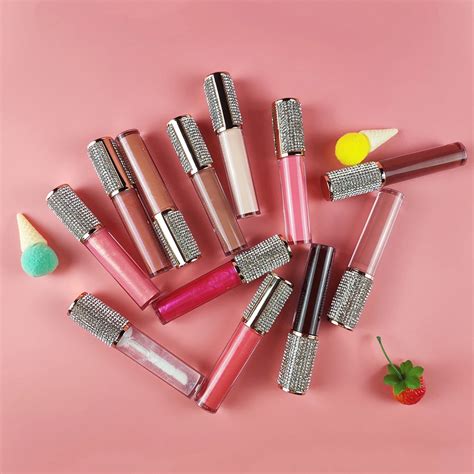 Wholesale Cosmetic Custom Logo Lipgloss Lip Gloss Vendors Matter Nude Clear Shinny Shimmer Lip