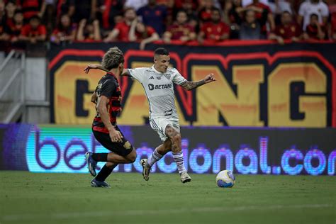 Atl Tico Mg Perde Para O Sport Na Arena Pernambuco Mas Se Garante Nas