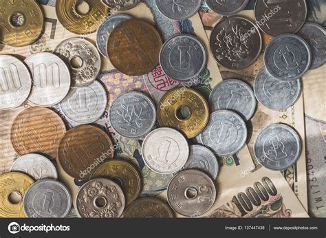 Japanese currency notes , Japanese Yen — Stock Photo © lufimorgan ...