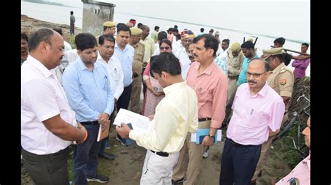 In Lakhimpur Kheri Swollen Sharda River Causes Erosion In Half A Dozen Houses Authorities On