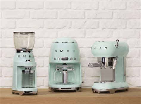 Ekspres do kawy 50's Style pastelowa zieleń - Smeg | Mint coffee ...