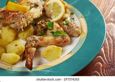 Kotopoulo Lemonatogreek Lemon Chicken Crispy Potatoes Stock Photo