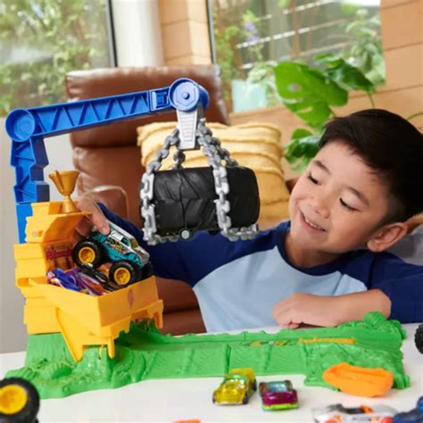 Hot Wheels Monster Trucks Arena Smashers Rhinomite Chargin Challenge S Media Driver