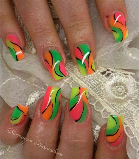 Pin Di Dawn Perkins Su Nails Nel 2024 Unghie Idee Unghie Colorate