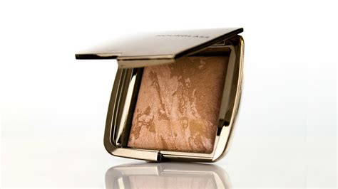 Hourglass Ambient Lighting Bronzer