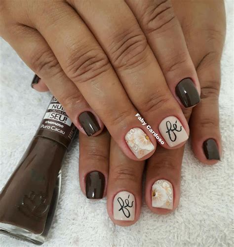 15 Unhas Decoradas da Faby Cardoso curso e modelos de decoração