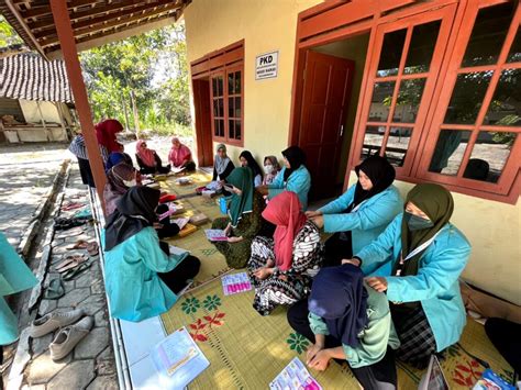 KKN FK UNS MELAKSANAKAN WORKSHOP ISI PIRINGKU DAN KELAS IBU HAMIL DALAM