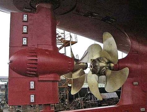 10 Precautions to Take Before Operating Controllable Pitch Propeller (CPP) on Ships