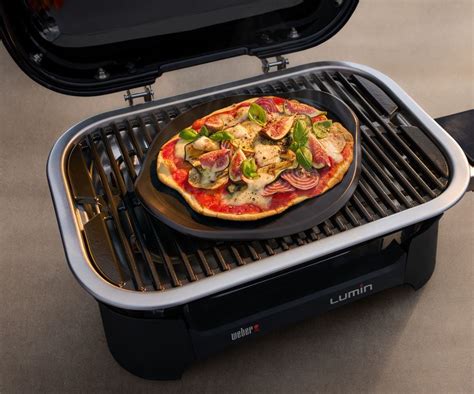 Weber Lumin Black Elektrogrill