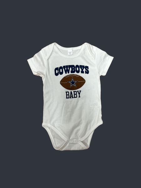 Boston Red Sox Black/White Outline Fitted Cap - Craze Fashion