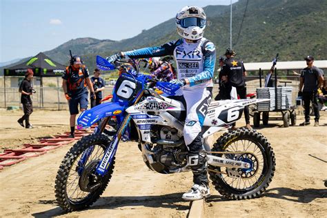 Le Team Club MX Prolonge Avec Yamaha Jusqu En 2025