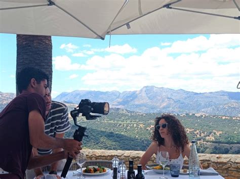 Turismo Costa Del Sol Promociona Con Influencers Y Las Redes Sociales