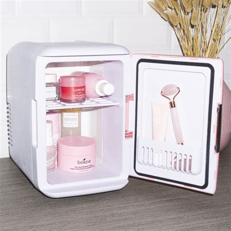 The Cosmo Cosmetics Fridge (Pink) | Smart Skincare Storage To Keep Your ...