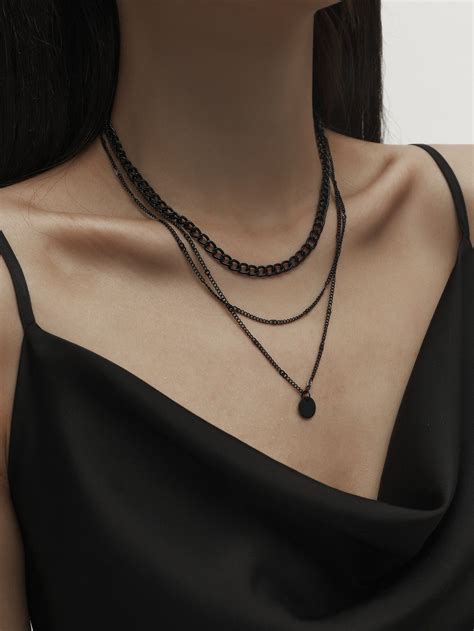 Black Fashionable Collar Iron Embellished Womens Fashion Jewelry Edgy