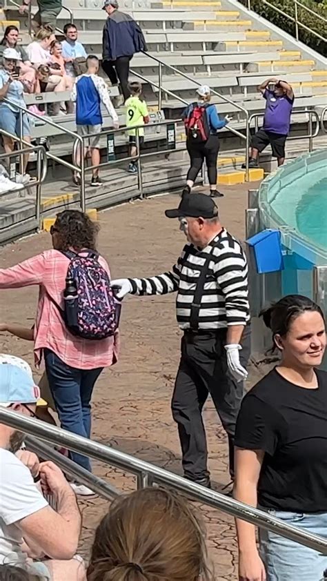 He Got Her Twice 😂🤣 Tom Mime Seaworld Seaworldmime Funny Shorts