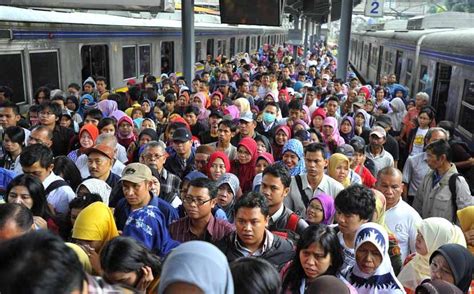 Ini Antisipasi KAI KRL Jabodetabek Atasi Lonjakan Penumpang Massa 212