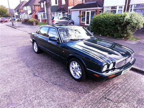 Jaguar Xj British Racing Green In Castle Bromwich West Midlands