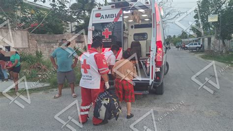 Accidente Vial Entre Una Motoneta Y Una Camioneta Deja A Una Mujer