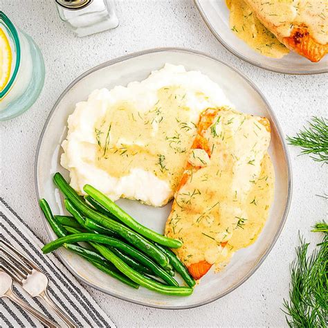 Pan Seared Salmon With Creamy Dill Sauce Life Love And Good Food