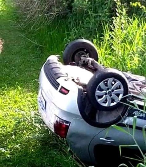 Aconteceu Na Madrugada Desta Sexta Feira Um Carro Foi Encontrado