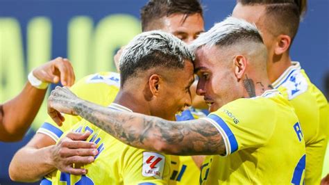 Cádiz 3 1 Villarreal resumen resultado y goles del partido de LaLiga