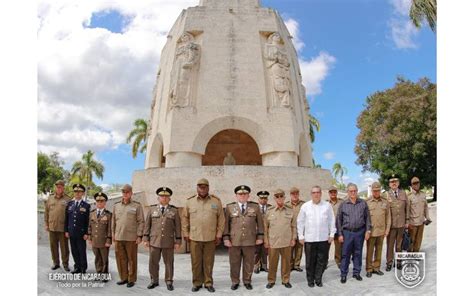 Comandante en jefe del Ejército de Nicaragua realiza visita oficial a