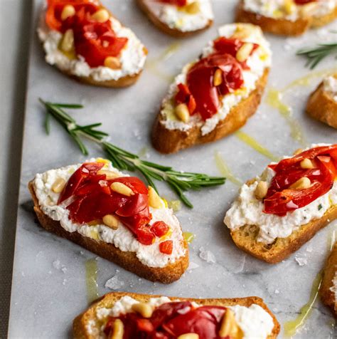 Ricotta And Roasted Red Pepper Crostini Carolyn S Cooking