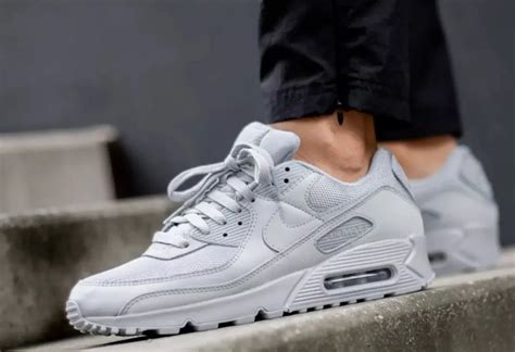 Nike Air Max 90 Grey Red