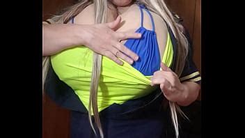 Amante Susi Provocando Con Enormes Tetas XVIDEOS