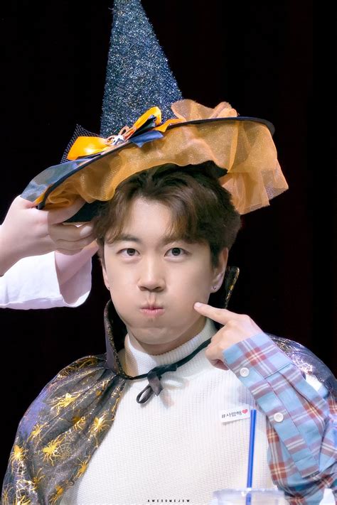 ghim cua  tren jang suwon