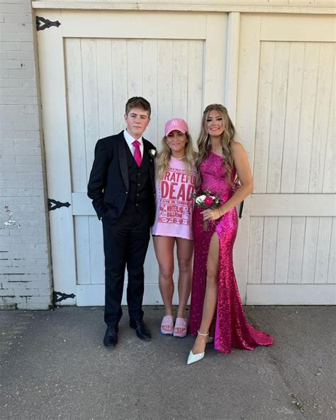 Jamie Lynn Spears Daughter Maddie Looks All Grown Up At Prom Us Weekly