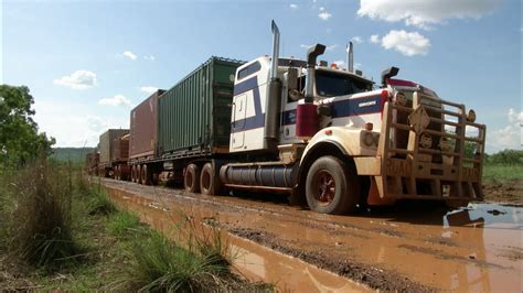 Steve Grahame Outback Trucker Bogged Youtube