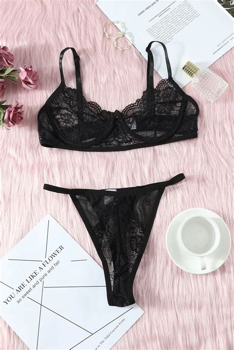 Lace Body Shaping Sexy Lingerie Set Comfortable Underwear Set For Women