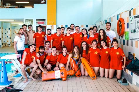 Fotograf As Del Curso De Socorrista En Instalaciones Acu Ticas Mayo