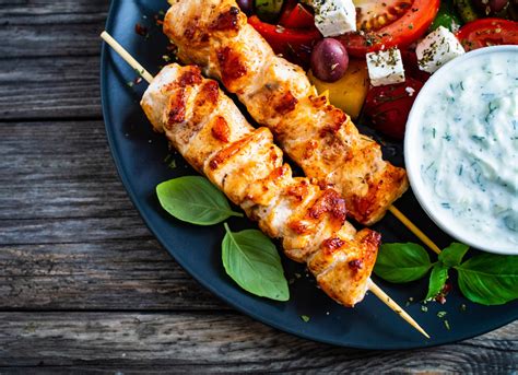 Brochetas De Pollo Con Salsa De Yogur Casera Ametller Origen