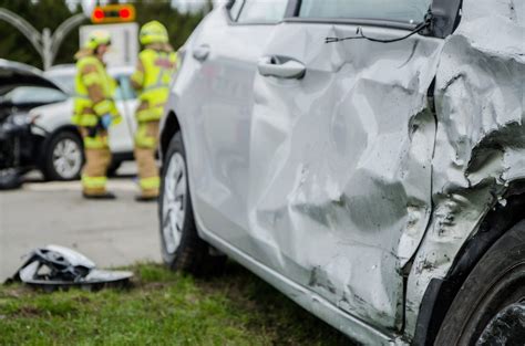 Drammatico Schianto Tra Bus E Auto Un Morto E Venti Feriti Nel Bolognese