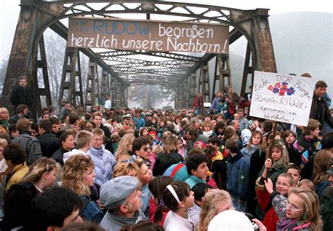 OVB Heimatzeitungen Mauer in den Köpfen wächst wieder