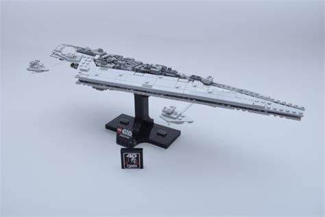 Build a midi-scale LEGO Star Wars Venator using one* set