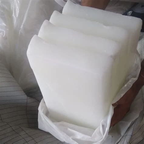 Behran Sepahan Semi Refined Paraffin Wax For Candle Making Astm D