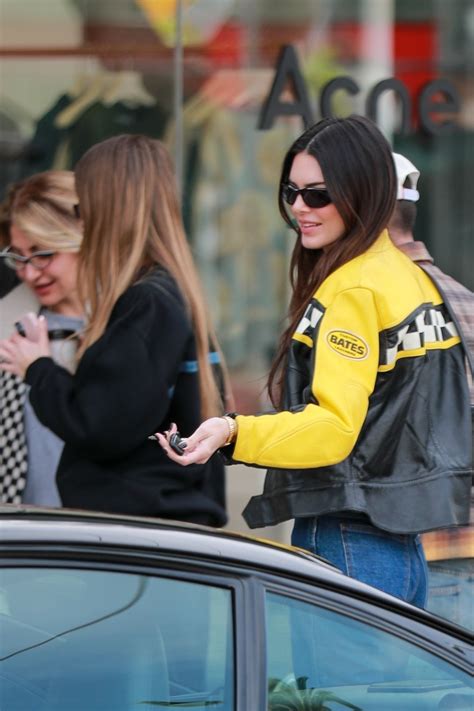 Kendall Jenner Street Style Great White In West Hollywood 01 07 2023