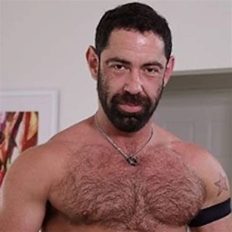 Muscle Daddy Roman Mercury Opens Up Hot Cole Connor XHamster